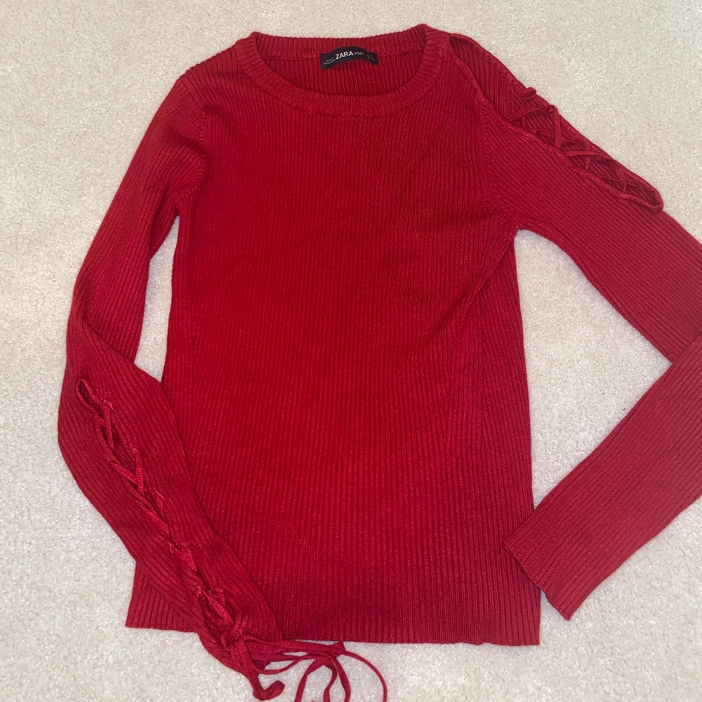 Zara knit with shoulder detail